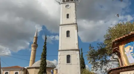 Vahşi Batı'da İslam Düşmanlığı Yeniden Hortluyor, Faşizan Gruplar Güçleniyor, Camilere ve İslami Sembollere Saldırılar Artıyor