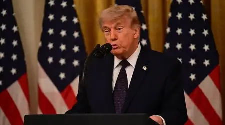 ABD Televizyon Kanalları, Beyaz Saray’ın Yasağına Tepki Olarak Trump Yayınlarını Durdurdu