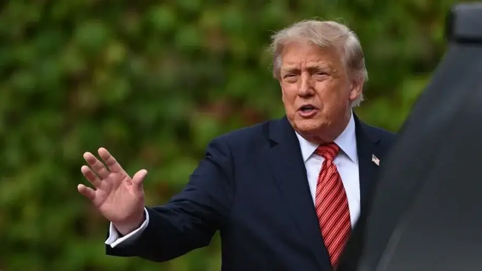 Trump Basına da Savaş Açtı: Bazı Gazetecileri Beyaz Saray’a Almama Kararı Yargıdan Dönünce Bu Defa Başkanlık Uçağına Almadı