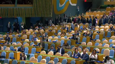 Katil Netanyahu BM’de Konuşunca 77 Ülke Salonu Terketti Bina Dışında da Yoğun Protesto Gösterileri Yapıldı