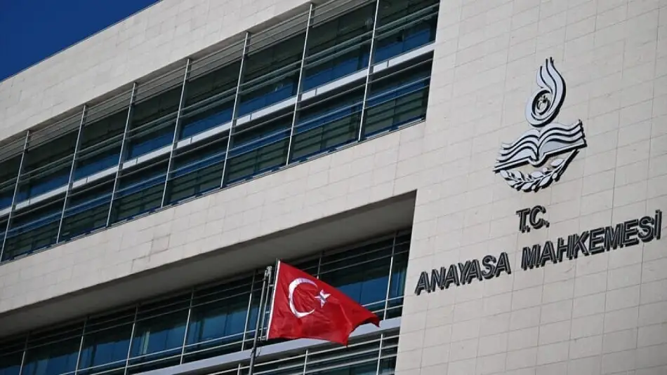 İstismar ve Adaletsizliğe Yol Açan Süresiz Nafaka Düzenlemesi İptal Edildi