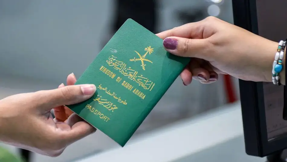Suudi Arabistan Ülkede Yasadışı İkamet Eden Yemenlileri Suudi Vatandaşlığına Alma Kararı Verdi