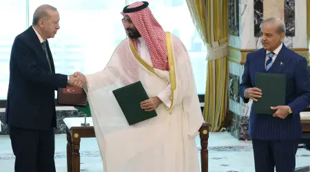 Al Jazeera Yayınladığı Analizde Mekke Savunma İttifakının Küresel Dengeleri Baştan Aşağı Sarsacak Devasa Bir Güç Ortaya Çıkaracağını Yazdı