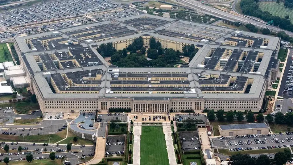 Pentagon'un İran’a Yönelik Büyük Çaplı Operasyon için Orduya Hazırlık Talimatı Verdiği İddia Edildi