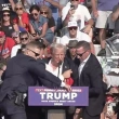 Eski ABD Başkanı ve Cumhuriyetçi Parti'nin Başkan Adayı Donald Trump’a Suikat Düzenlendi