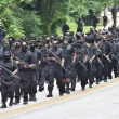 ABD'de Silahlı Bir Grup Polis Şiddetini Protesto Etti