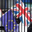 İngiliz Şirketlerinde 'Brexit' Alarmı: Merkezlerini Taşıyorlar