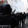 Fransa'da Ermeni Eylemcileri Protesto Eden Türklere Polis Müdahalesi