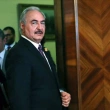 Libya'da Hafter Askeri Yetkilerini Devretti