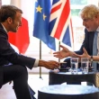 Johnson ile Macron Fransa'nın İngiltere'ye Getirdiği Kısıtlamayı Görüştü