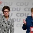 Merkel'den Ortak Avrupa Uçak Gemisine Yeşil Işık