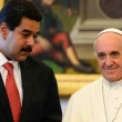 Papa, Venezuela krizinde Maduro'nun arabulucuk teklifini kabul etti