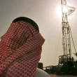 S. Arabistan aralık ayında petrol üretimini 500 bin varil azaltacak