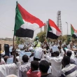 Sudan'da Protestocular Askeri Konsey ile Müzakereleri Askıya Aldı