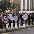 Lübnan'da Fransa Büyükelçisi Protesto Edildi