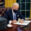 Biden'dan Görevinin İlk Gününde Trump Yönetiminin Kararlarını Tersine Çeviren 17 Kararname