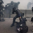 Hong Kong'da Protestolar Sürüyor