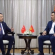 Cumhurbaşkanı Yardımcısı Oktay, Kırgızistan Cumhurbaşkanı Caparov ile Bir Araya Geldi