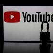 Rusya YouTube'u Kapatmakla Tehdit Etti