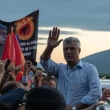 Kosova Cumhurbaşkanı Thaçi’ye Lahey’deki Sorgusunun Aardından Ülkesinde Coşkulu Karşılama