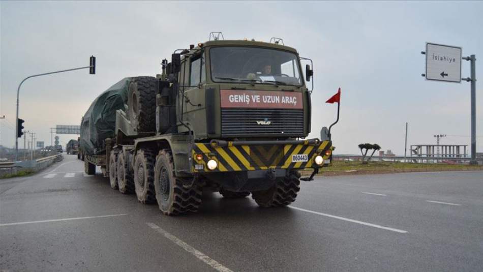 Suriye Sınırına Tank Sevkiyatı