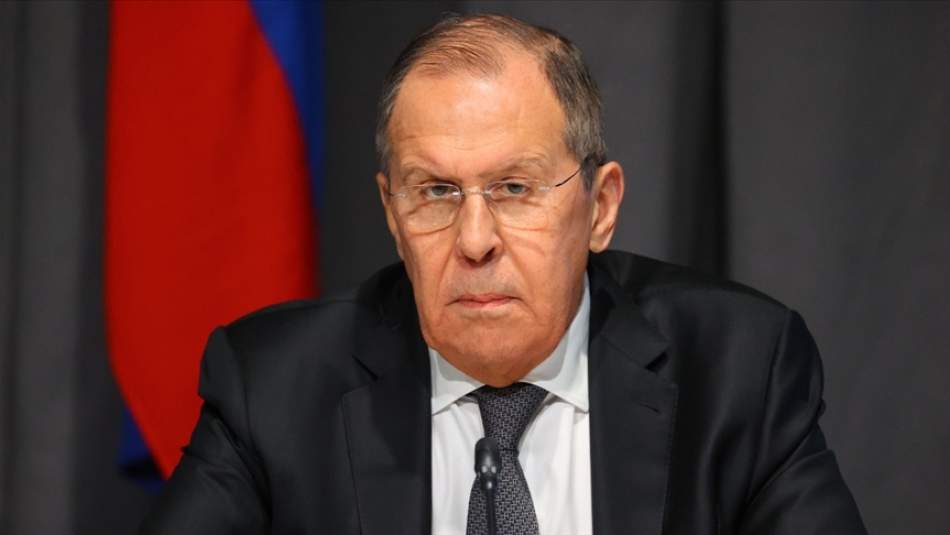 Lavrov: Ukrayna’nın NATO’ya Sürüklenmesi Askeri Risklere Yol Açıyor