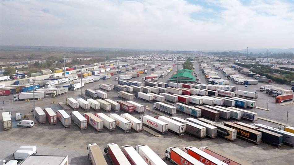 Türkiye Tedarik Zincirinin Merkezine Yerleşiyor
