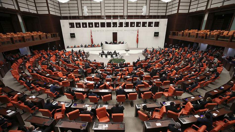 Meclis 'Başkan'ını Seçiyor