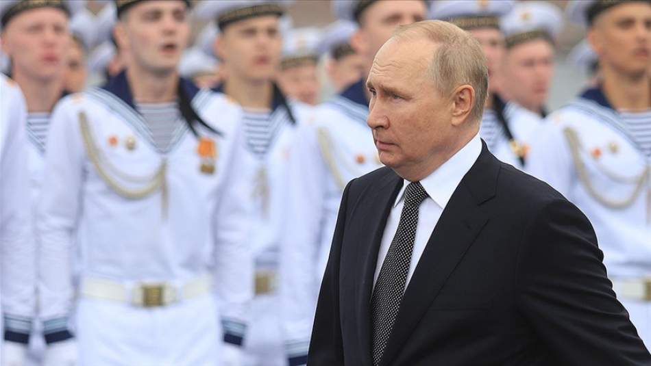 Putin, Ülkesinin Yeni Deniz Doktrinini İmzaladı