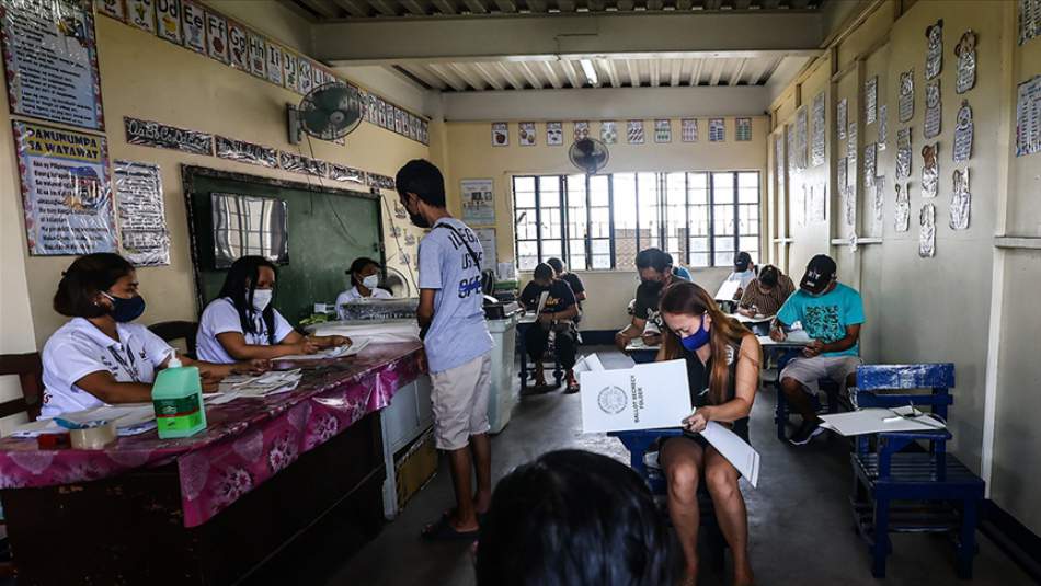 Filipinler'de Marcos, Yüzde 58,92 Oyla Devlet Başkanlığı Seçimini Kazandı