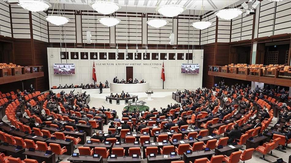 TBMM Genel Kurulunda Azerbaycan Tezkeresinin Süresi Bir Yıl Uzatıldı