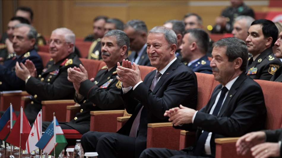 MSB Akar ve Konuk Bakanlar "Siperden Sahneye Müzik" Etkinliğine Katıldılar