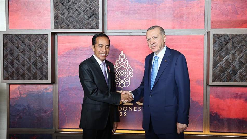Cumhurbaşkanı Erdoğan, Endonezya Devlet Başkanı ile Bir Araya Geldi