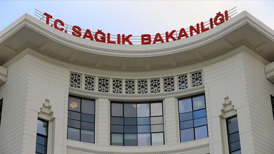 Türkiye'de Kovid-19'dan İyileşen Hasta Sayısı 5 Bin 674'e Ulaştı