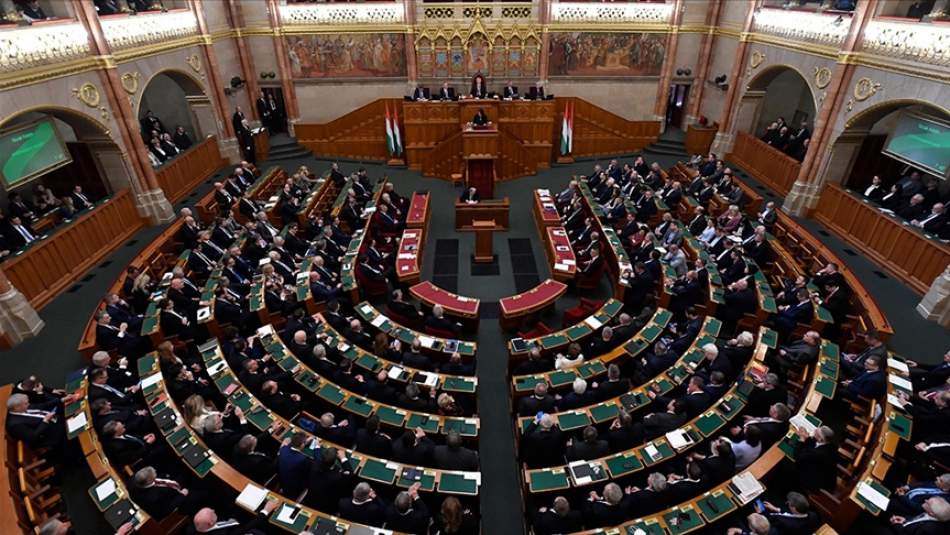 Macaristan Meclisi Finlandiya’nın NATO’ya Üyeliğini Onayladı