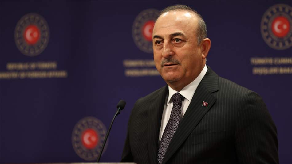 "Ya Yunanistan Anlaşmalara Uyar ya da Biz Gereğini Yaparız"