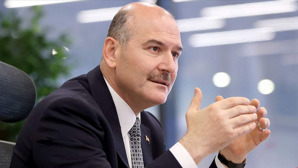 İçişleri Bakanı Soylu 2021'de Yasa Dışı Yollardan Ülkeye Girmeye Çalışanların Sayısını Verdi