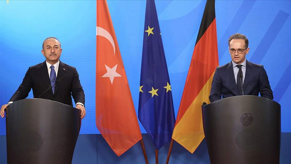 Almanya'nın Türkiye'ye Silah Satışı Kısıtlaması Sürecek