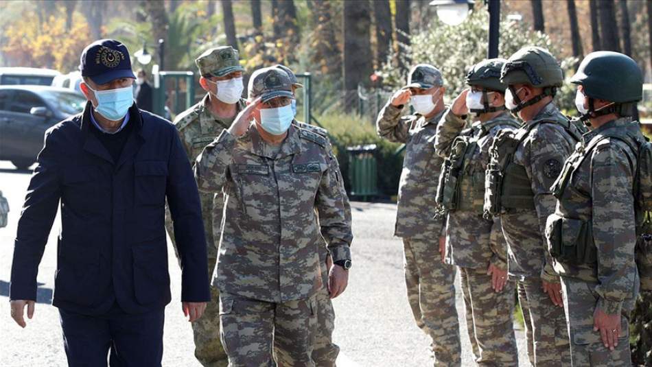 Milli Savunma Bakanı Akar ve TSK Komuta Kademesi Sınır Hattında