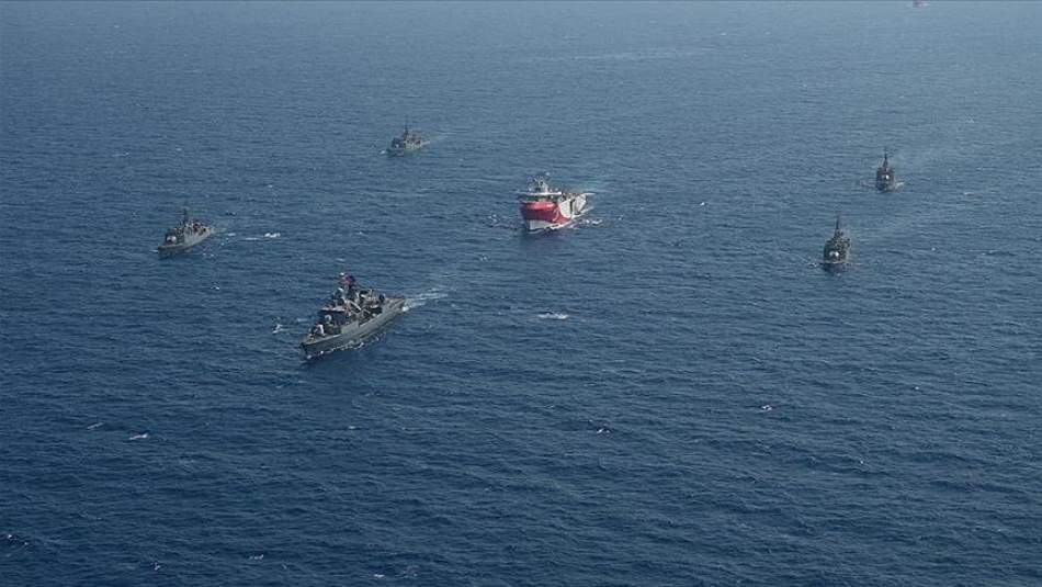 Oruç Reis'e Türk Deniz Kuvvetleri Refakat Ediyor