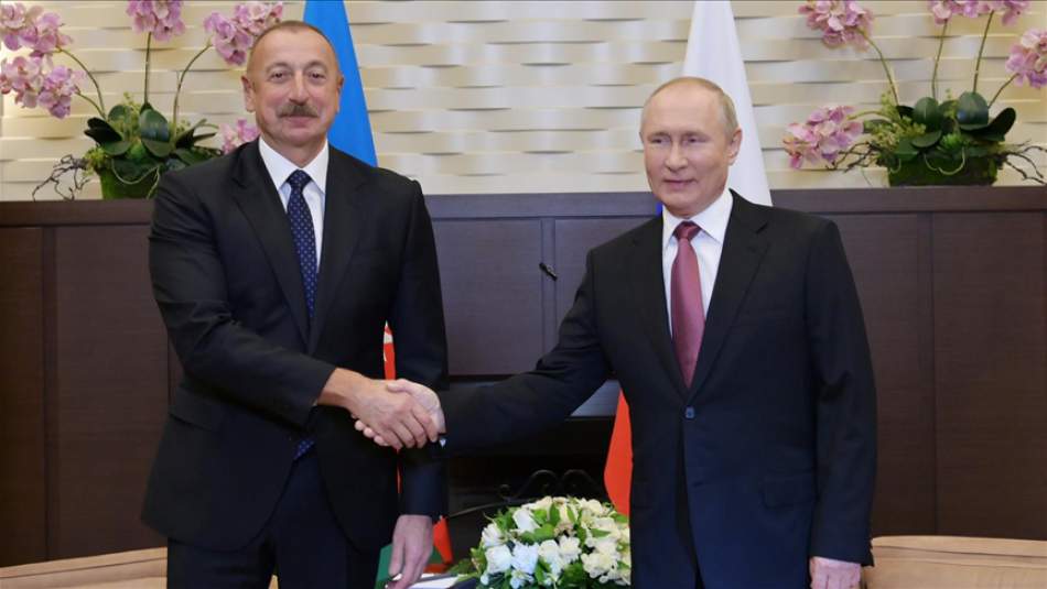 Putin ve Aliyev Soçi’de Bir Araya Geldi