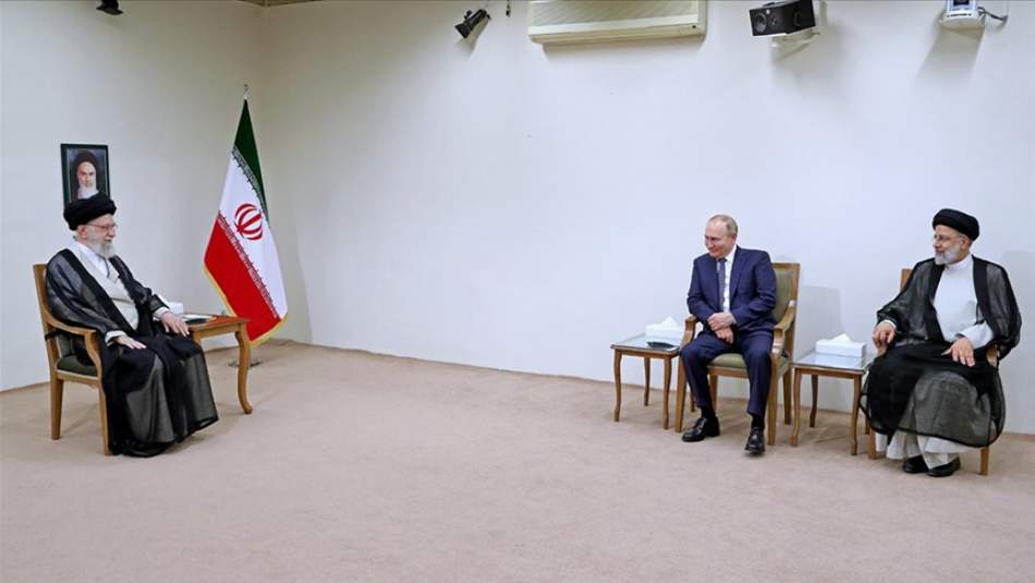 Putin, Astana Üçlü Zirvesi'nde İran CB Reisi ve İran Lideri ile Görüştü