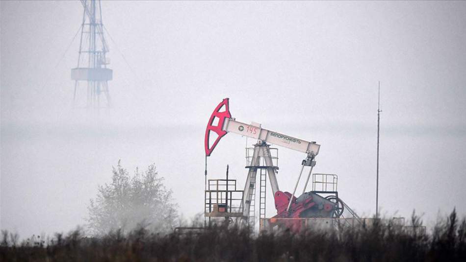 Rusya'nın Petrol Geliri Yaklaşık Yüzde 35 Azaldı