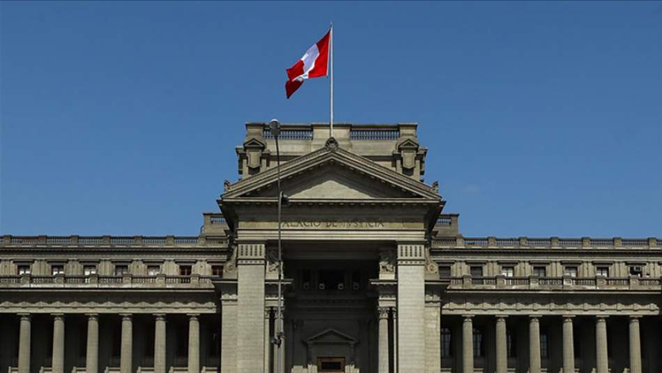 Peru'da Cumhurbaşkanı Castillo Gözaltına Alındı