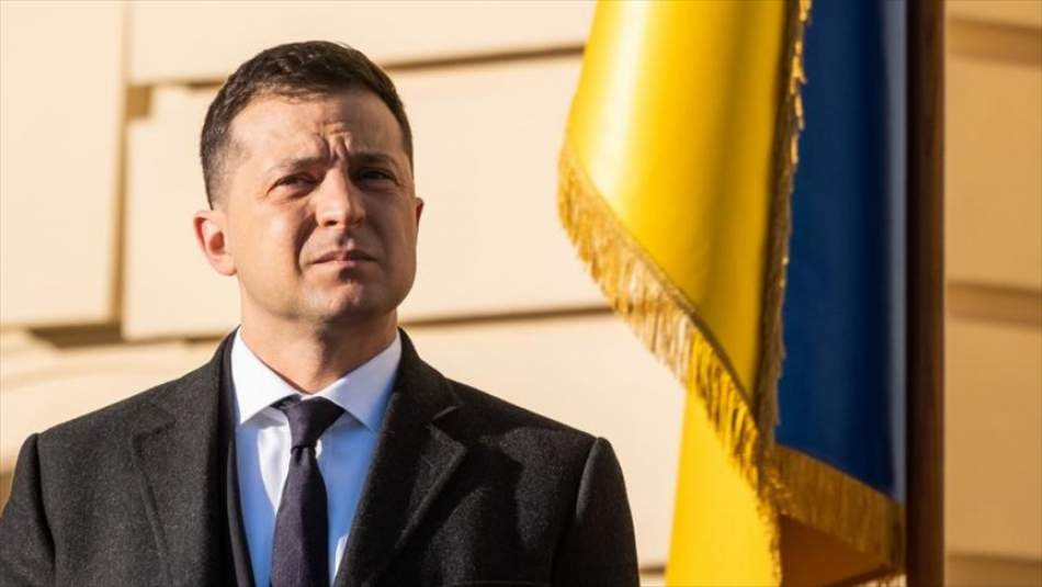Zelenskiy: Rusya Sınırlarımıza 100 Bin Asker Yığdı