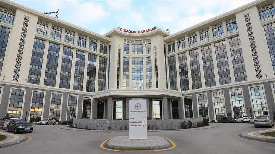 Türkiye'de Kovid-19'dan İyileşen Hasta Sayısı 1042'ye Ulaştı