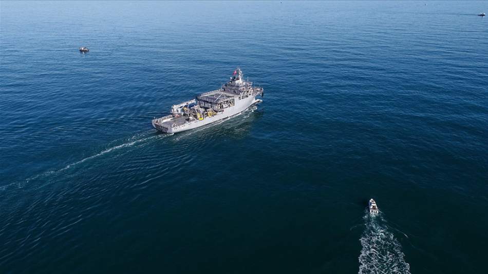 Yunanistan'a Ait Savaş Uçaklarından Uluslararası Sularda Araştırma Yapan 'TCG Çeşme' Gemisine Taciz