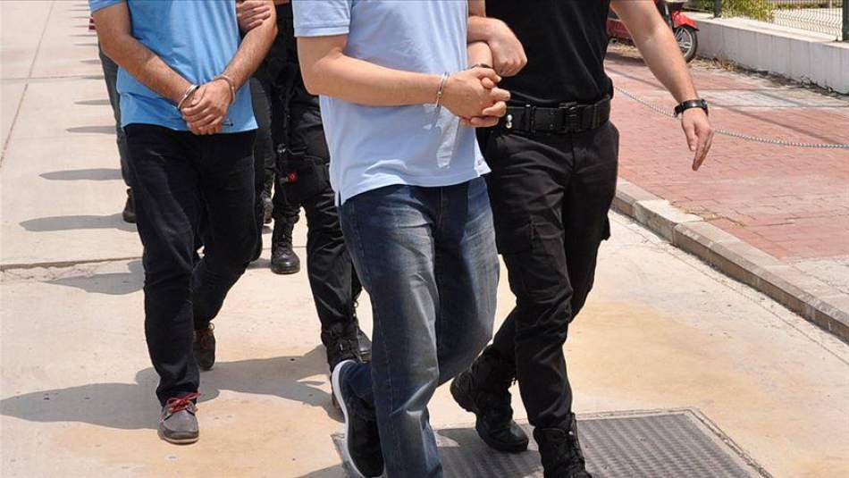 28 muvazzaf askere gözaltı kararı