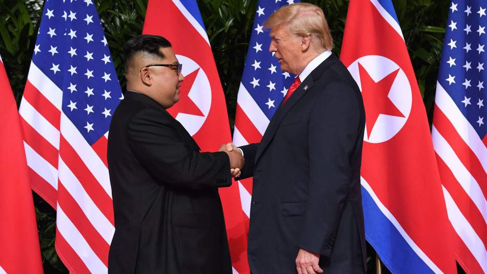 Vietnam'da Görüşen Trump ile Kim Sonuçtan Memnun
