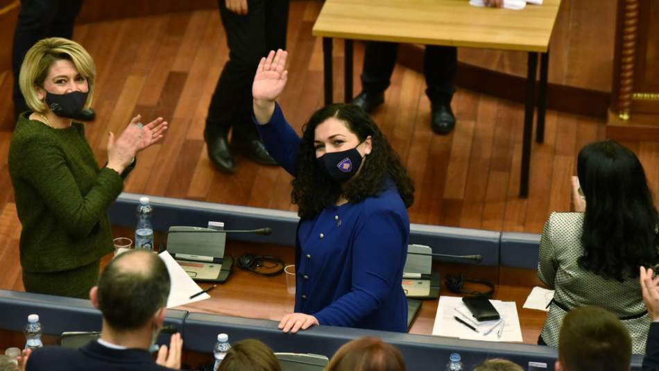 Vyosa Osmani, Kosova'nın Yeni Cumhurbaşkanı Seçildi